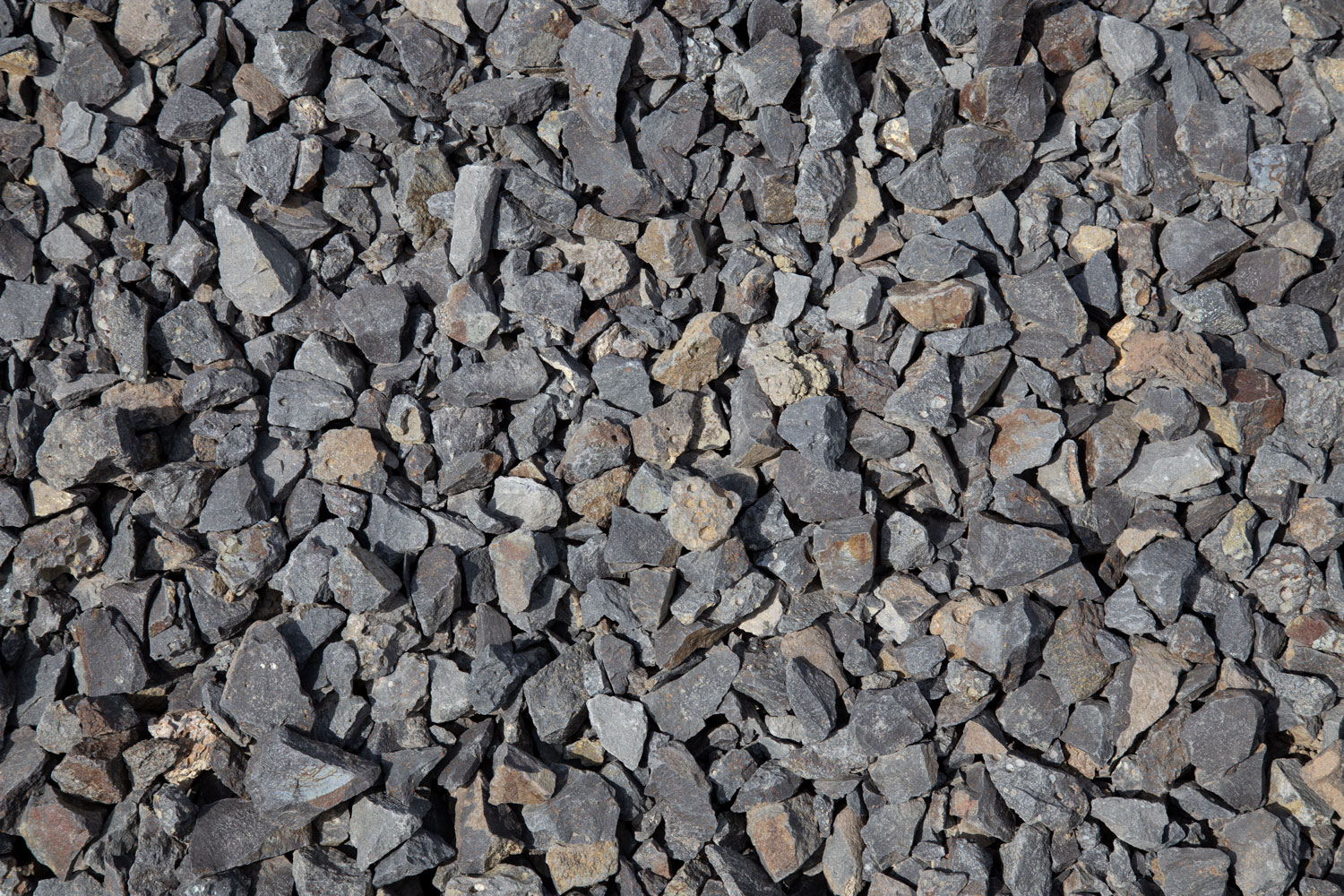 Highland Landscape Supply 1 1/4″ Crushed Basalt